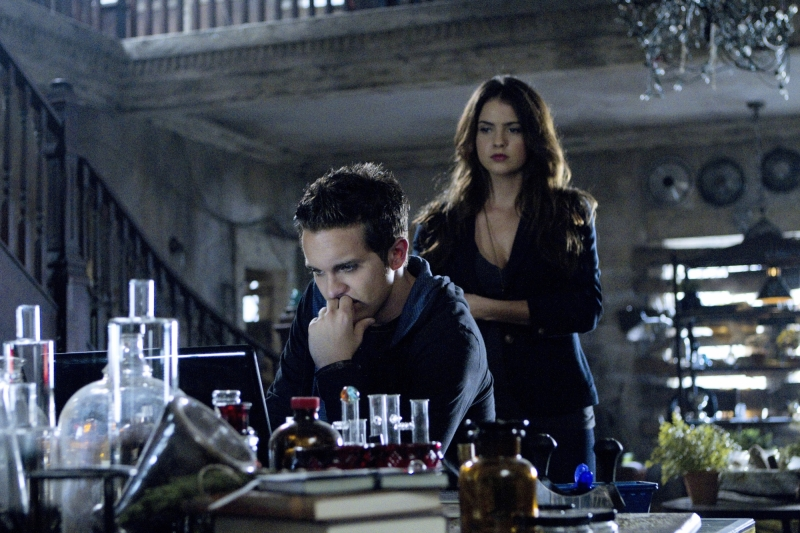 Illustration for article titled The Secret Circle 1x10 "Darkness" Pictures